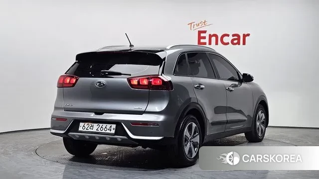 Kia Niro id 3656646 из Кореи 12