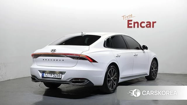 Hyundai The New Grandeur IG id 4195455 из Кореи 12