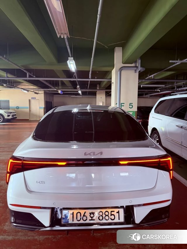 Kia The New K5 3rd generation 2024 Белый из Кореи, фото 3
