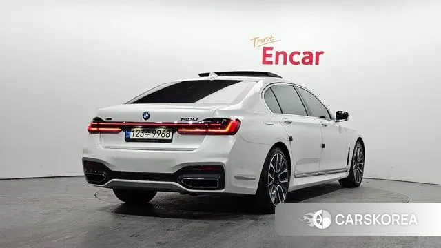 BMW 7 Series (G11) id 3630364 из Кореи 12