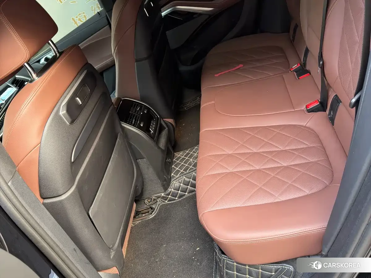 BMW X6 2024 Черный из Китая, фото 2