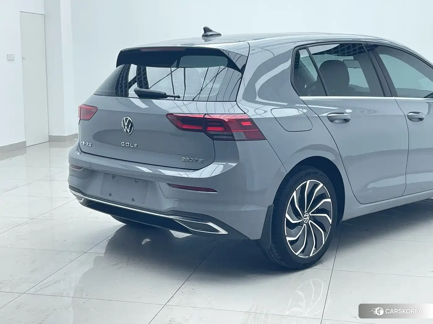 Volkswagen Golf id 4644601 из Китая 12