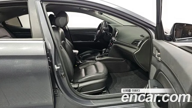 Hyundai Avante AD id 2533117 из Кореи 12