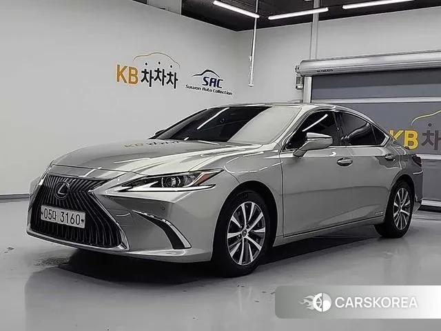 Lexus ES300h 7th generation id 3034119 из Кореи 10