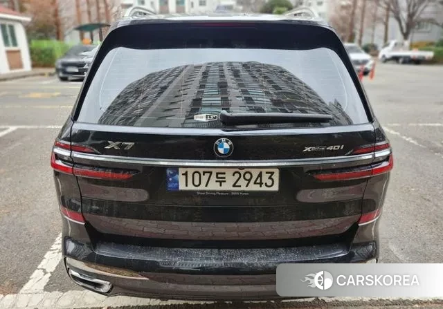 BMW X7 (G07) 2023 Черный из Кореи, фото 3
