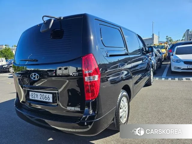 Hyundai The New Grand Starex id 2994864 из Кореи 12