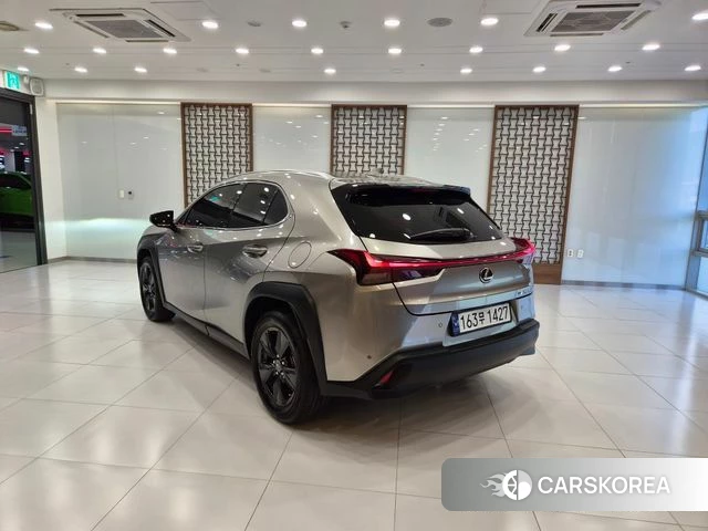 Lexus UX250h id 4366260 из Кореи 7