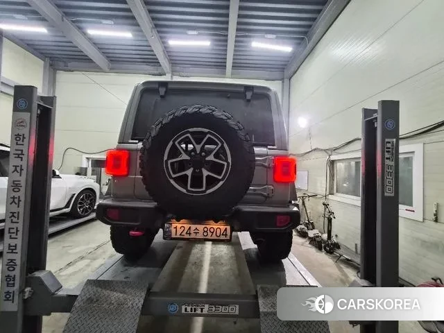 Jeep Wrangler (JL) 2024 Зеленый из Кореи, фото 2