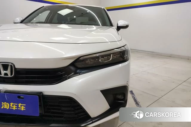 Honda Civic id 4213997 из Китая 9