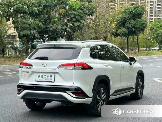 Toyota Fenglanda 2023 Белый из Китая, фото 2