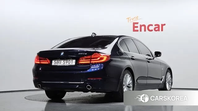 BMW 5 Series (G30) id 3682459 из Кореи 12