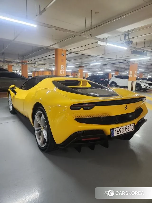 Ferrari 296 GTS 2024 Желтый из Кореи, фото 6