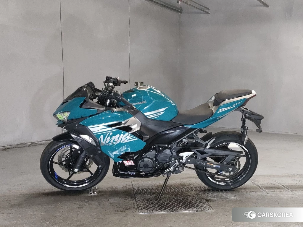 Проданный Kawasaki NINJA 400 2021 из Японии