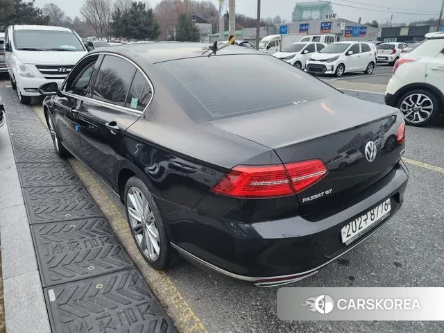 Volkswagen Passat GT (B8) 2018 Черный из Кореи, фото 2