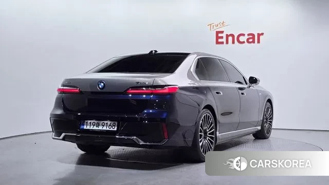 BMW 7 Series (G70) id 3502284 из Кореи 12