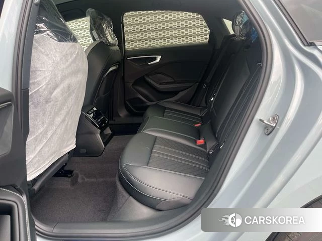 Audi A5L id 4239492 из Китая 8