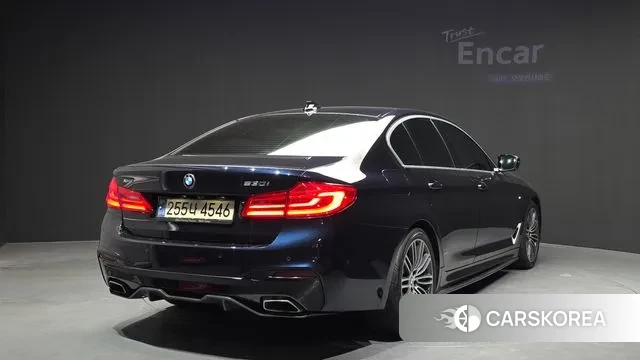 BMW 5 Series (G30) id 3651152 из Кореи 12