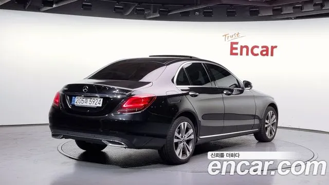 Mercedes-Benz C-Class W205 id 2687782 из Кореи 12