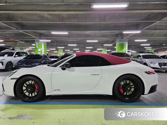 Porsche 911(992) id 4481355 из Кореи 12