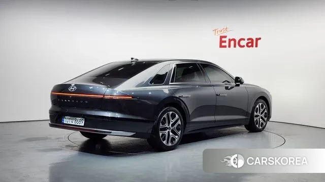 Hyundai Grandeur (GN7) id 3711497 из Кореи 12