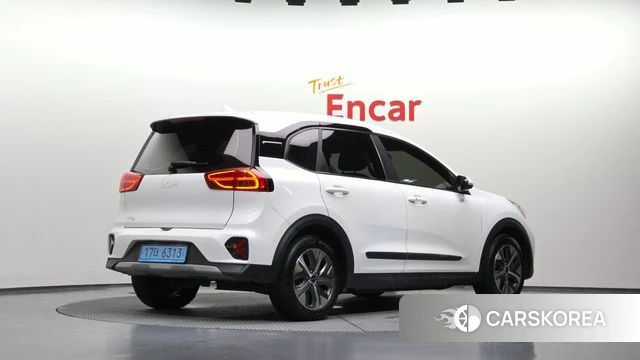 Kia Niro Plus id 4641107 из Кореи 12