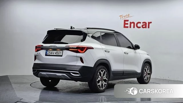 Kia Seltos id 4244263 из Кореи 12