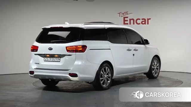 Kia The New Carnival id 3666527 из Кореи 12