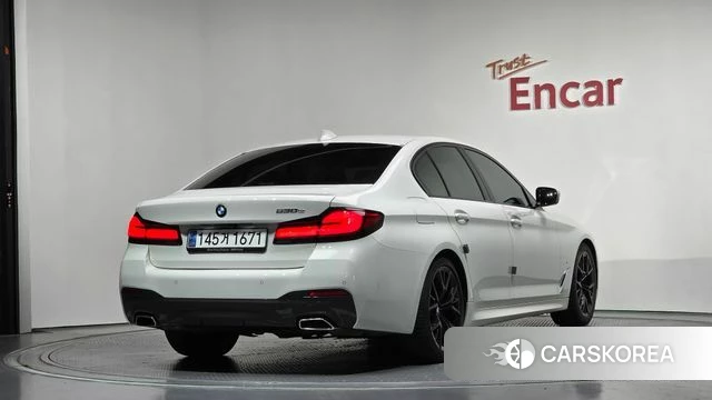 BMW 5 Series (G30) id 4187357 из Кореи 12