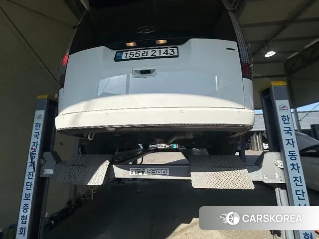 Hyundai Staria 2024 Белый из Кореи, фото 2