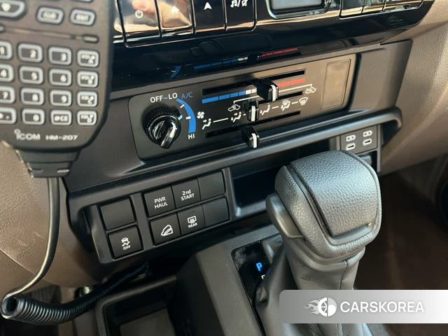 Toyota Land Cruiser 70 Series id 4265954 из Китая 12