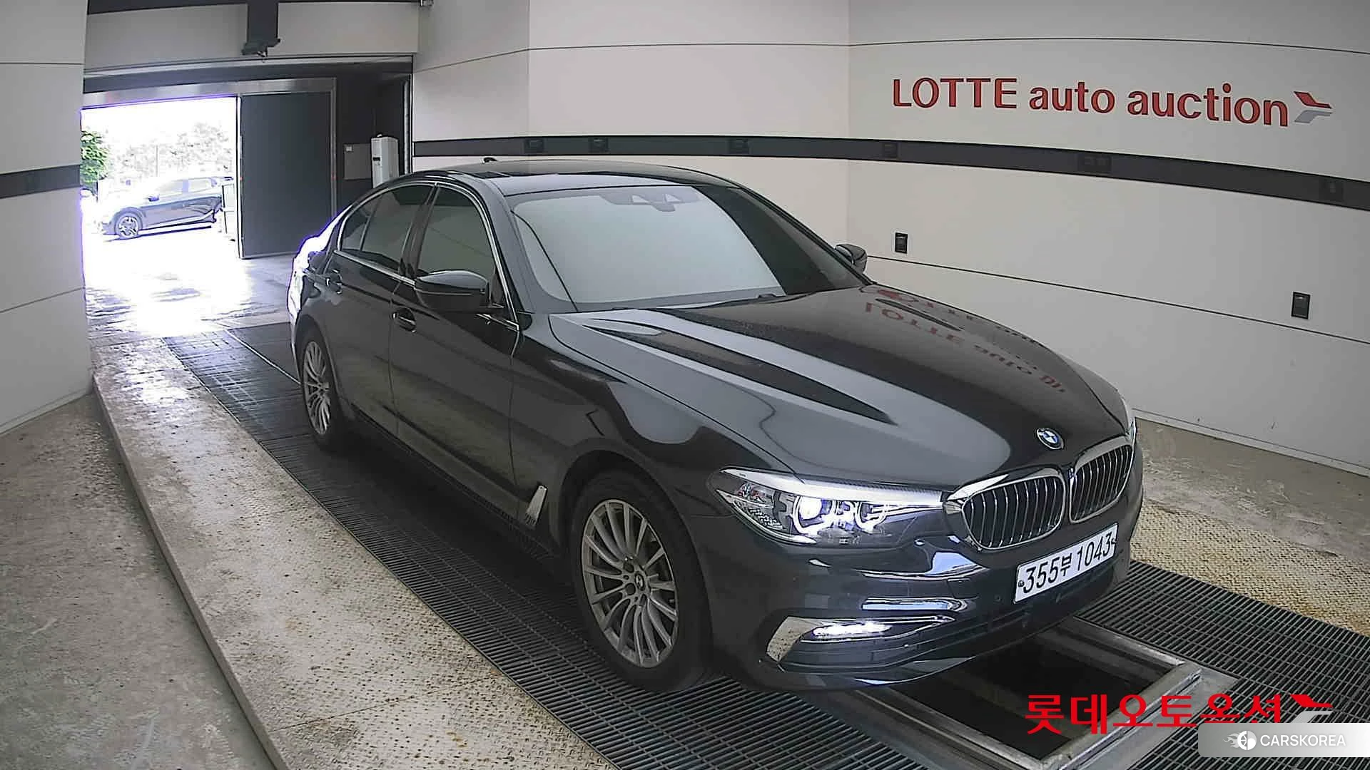 BMW  520i Luxury id 4504427 из Кореи 12
