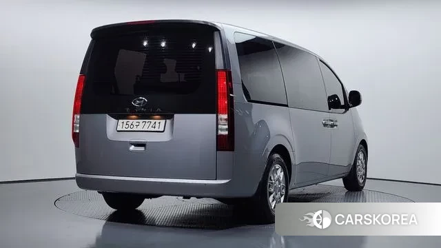 Hyundai Staria id 3411115 из Кореи 12