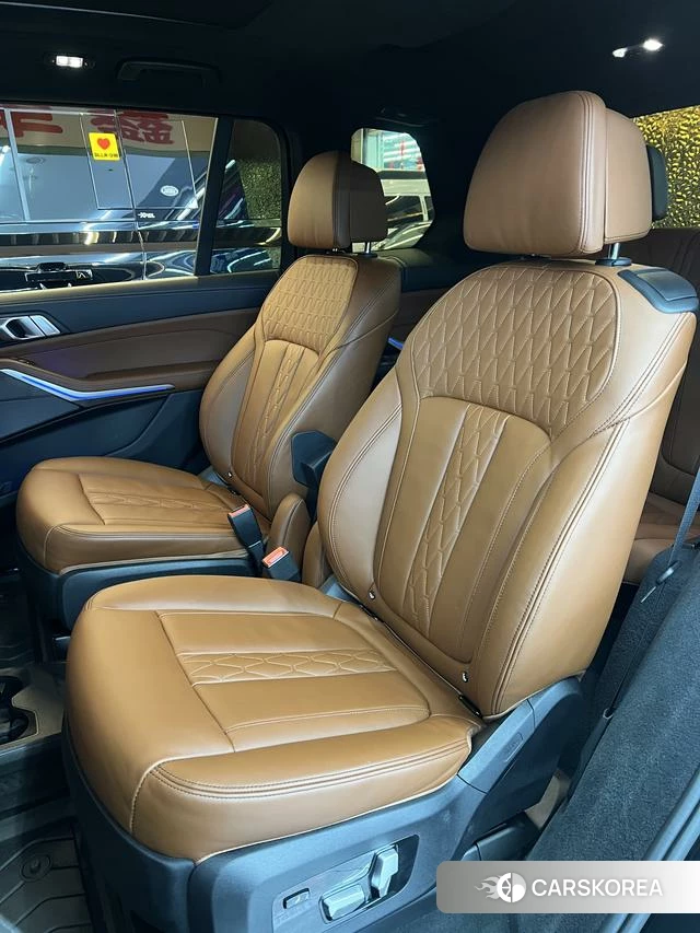 BMW X7 2024 Черный из Китая, фото 2