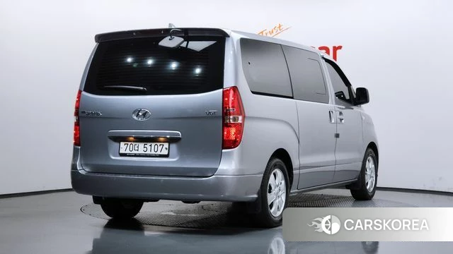 Hyundai The New Grand Starex id 4470725 из Кореи 12