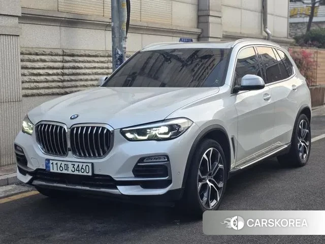 BMW X5 (G05) 2021 Белый из Кореи, фото 2