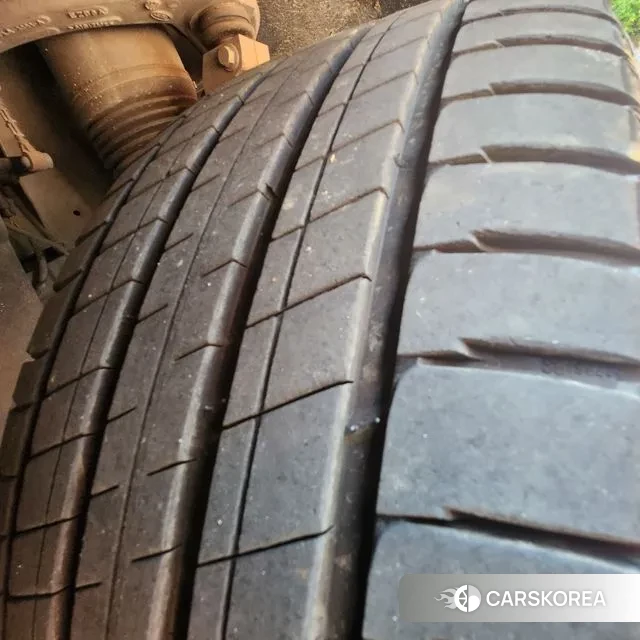 Land Rover Range Rover 4th Generation 2020 Светло-серебряный цвет из Кореи, фото 3