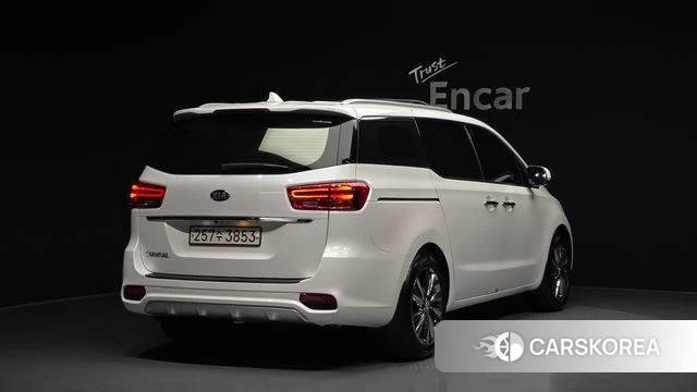 Kia The New Carnival id 4233156 из Кореи 12