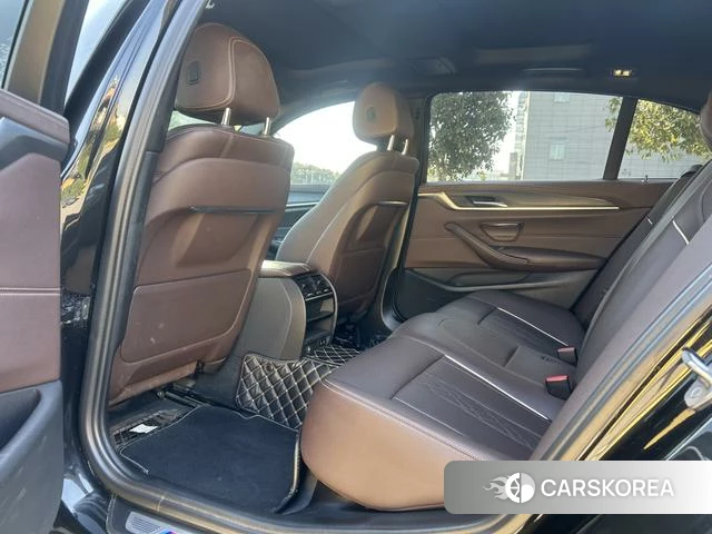 BMW 5 series id 4297697 из Китая 8