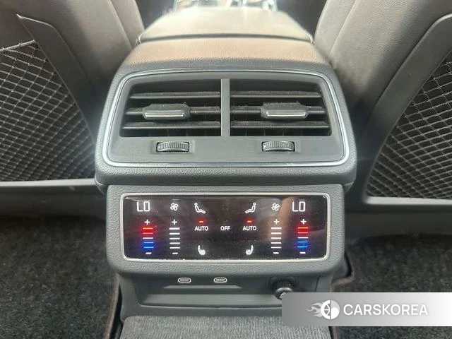 Audi A6L id 4348968 из Китая 12