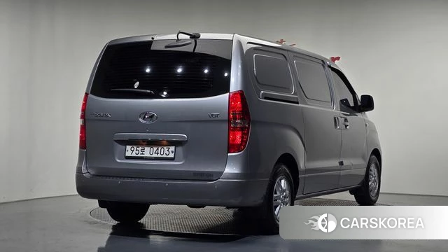 Hyundai The New Grand Starex id 4403439 из Кореи 12