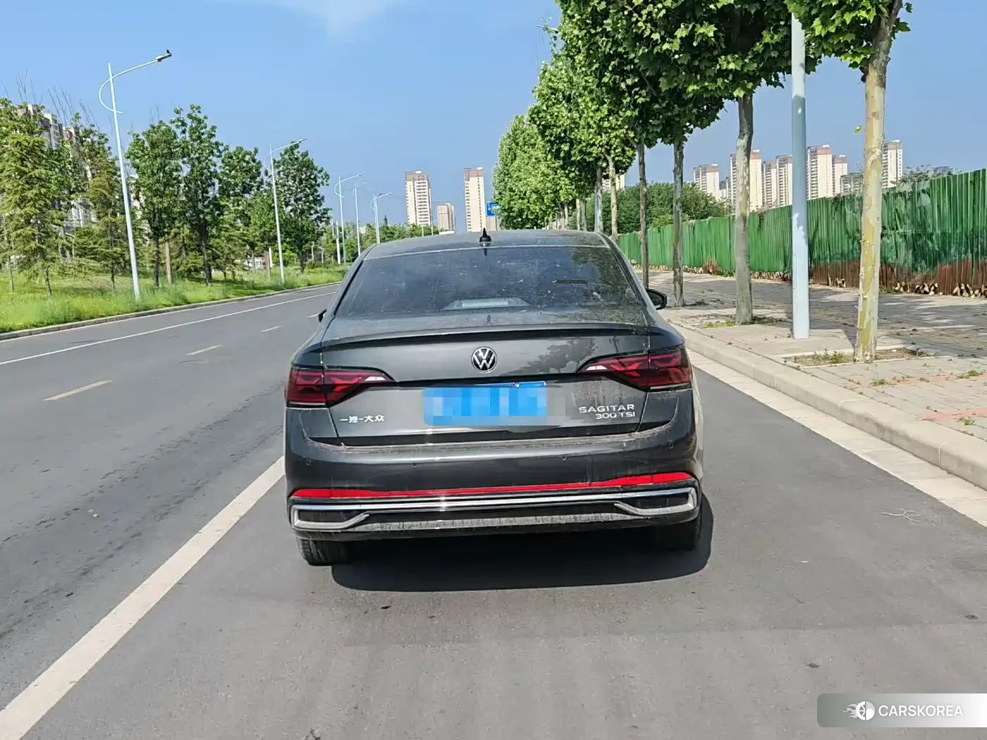 Volkswagen Sagitar 2024 Silver/gray из Китая, фото 2