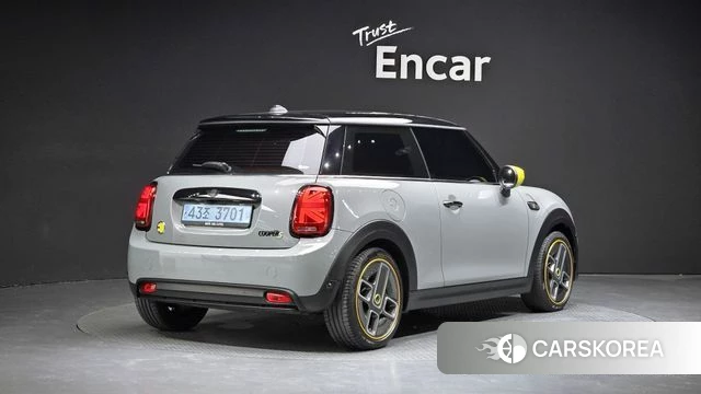 Mini Cooper Electric id 4506657 из Кореи 12