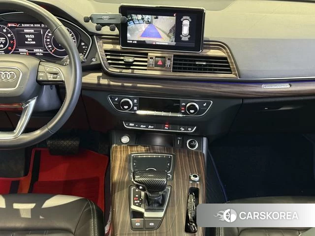 Audi Q5L id 4259981 из Китая 12