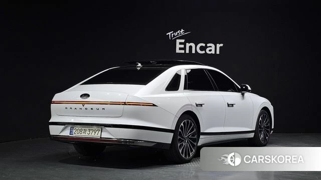 Hyundai Grandeur Hybrid (GN7) id 4230334 из Кореи 12