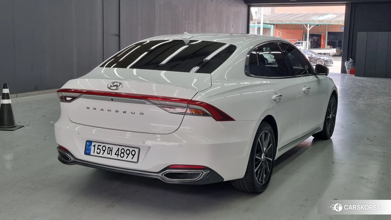 Hyundai The New Grandeur IG id 4701702 из Кореи 10