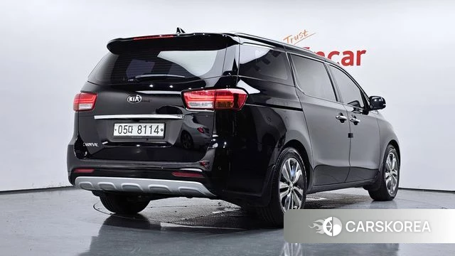 Kia All New Carnival id 4638345 из Кореи 12