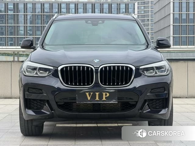 BMW X3 2021 Черный из Китая, фото 2