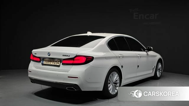 BMW 5 Series (G30) id 4573340 из Кореи 12