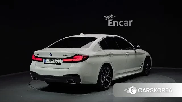 BMW 5 Series (G30) id 3058237 из Кореи 12