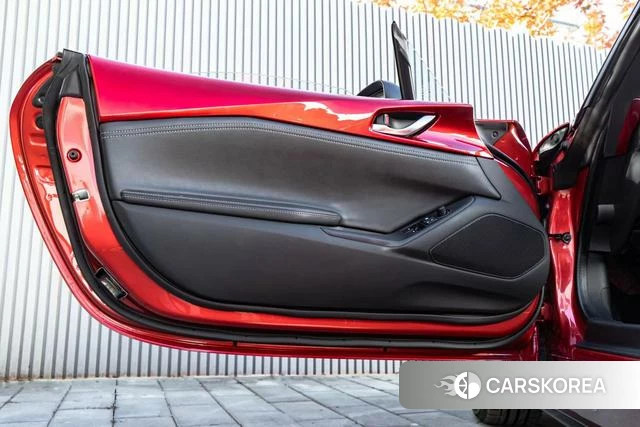 Mazda MX-5 id 4255721 из Китая 9